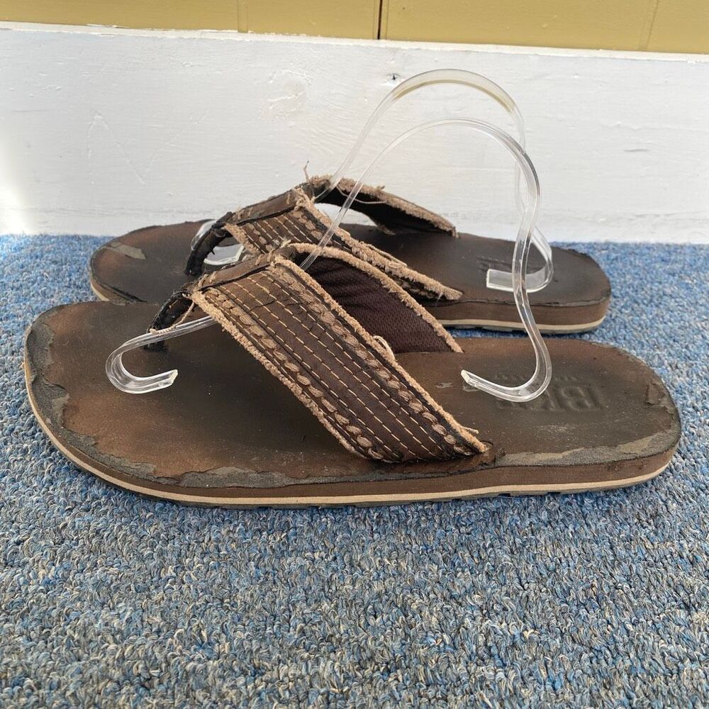 BKE men 13 flip flops w/distressed top strap brown